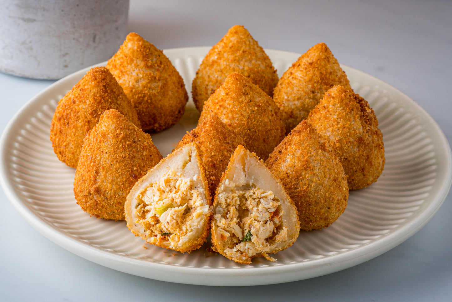 12 chicken croquette/coxinha – deep fried and frozen – 360gr/bag